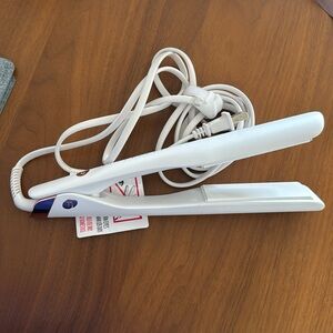 T3 Smooth ID 1" Flat Iron with Touch Interface